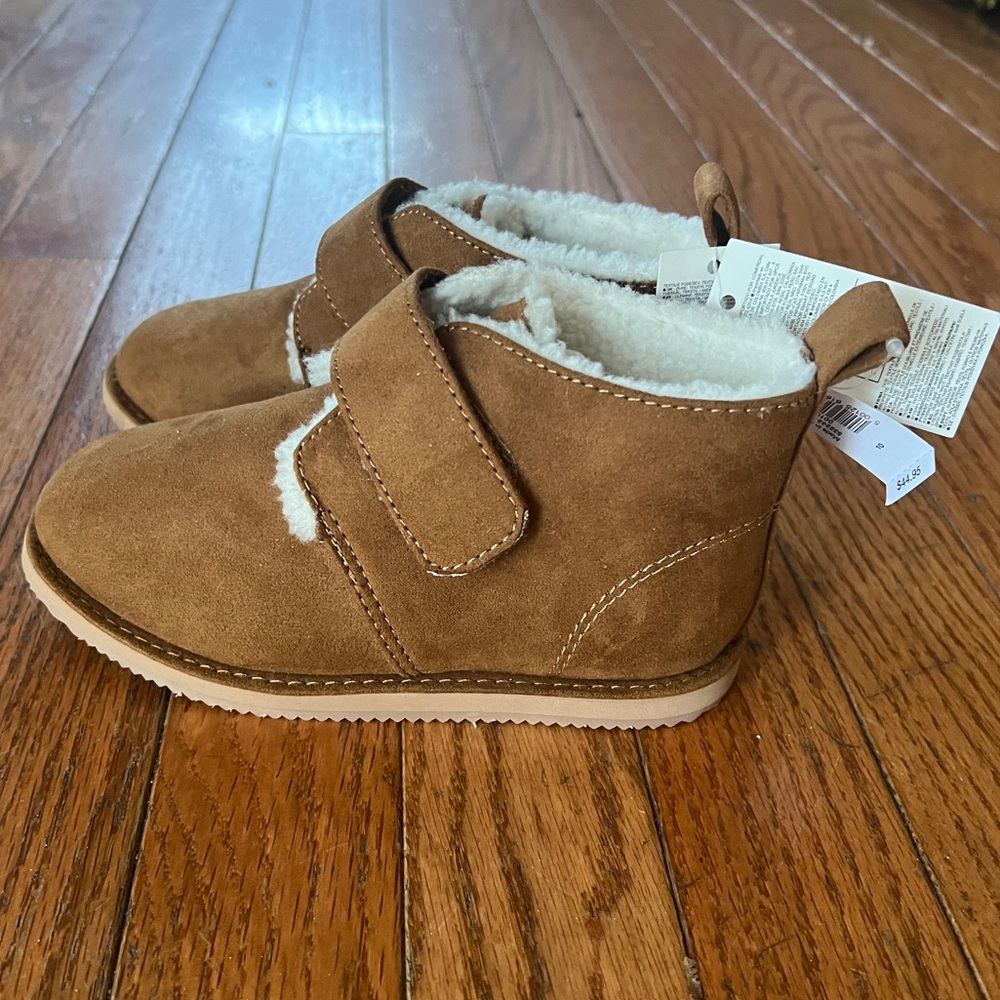 Brand new* GAP Tan Kids Boots with Fleece Lining